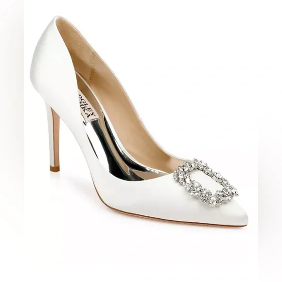 Badgley Mischka White Heels with Crystal Embellishment Size 8.5 - Picture 1 of 13